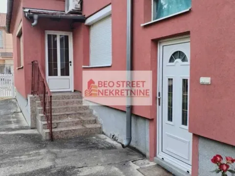 Sale, house, 260m², Petrovac na Mlavi, Srbija - image 2