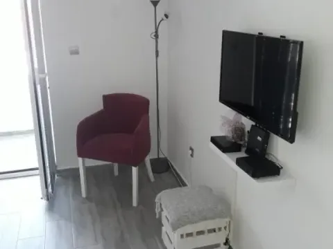 Rent, apartment, 40m², Budva, Crna Gora - image 3