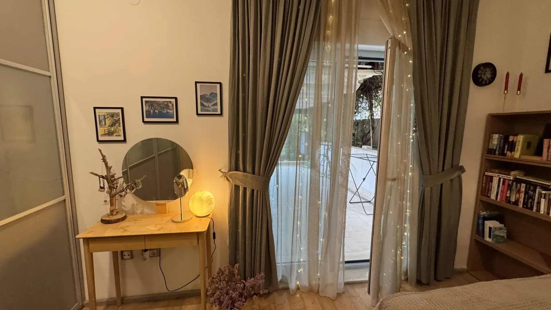 Prodaja, dvosoban stan, 74m², Dobrota, Kotor