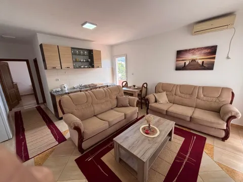 Rent, one bedroom apartment, 55m², Centar, Bar - image 4