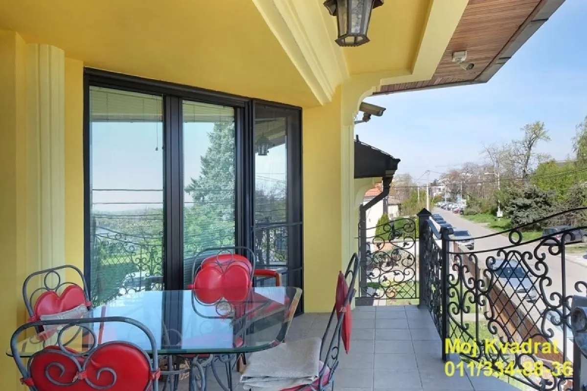 Sale, house, 765m², Zemun Sve Podlokacije, Beograd