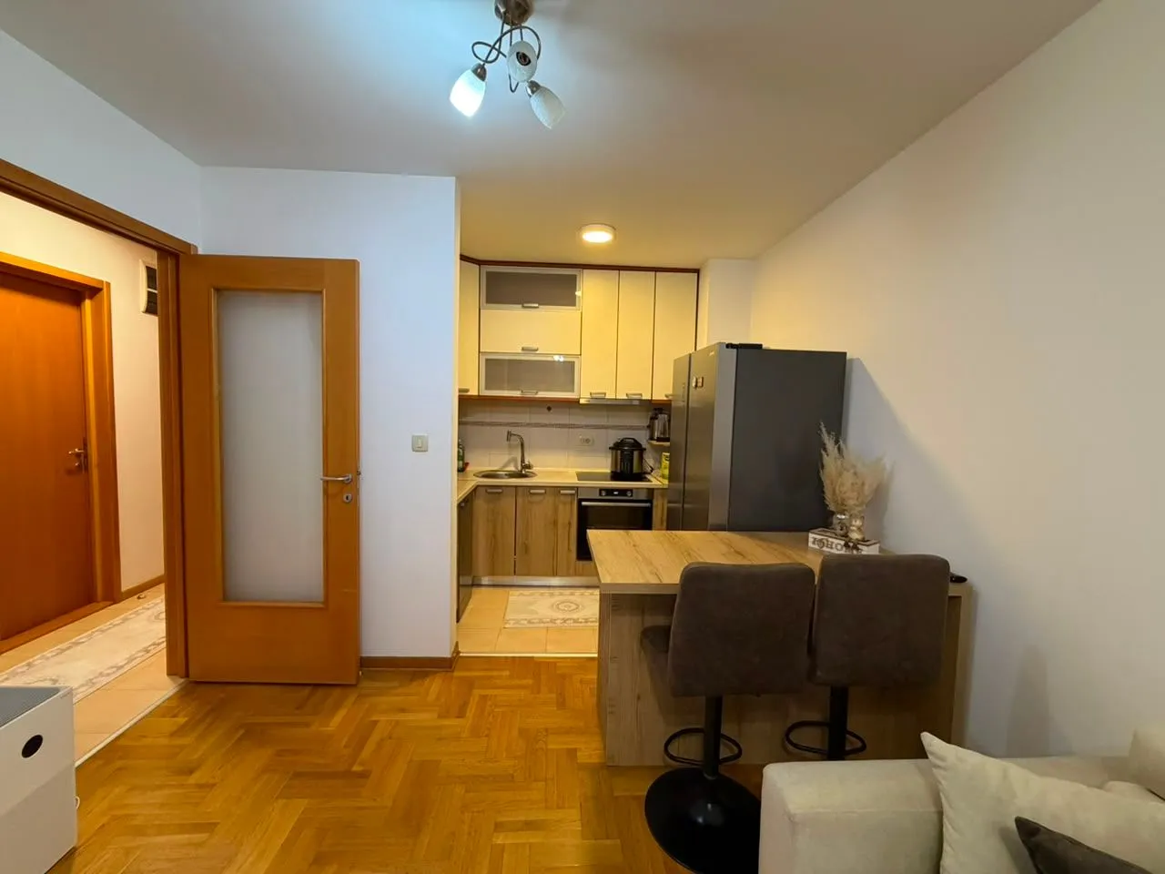 Prodaja, jednosoban stan, 42m², Stari Aerodrom, Podgorica