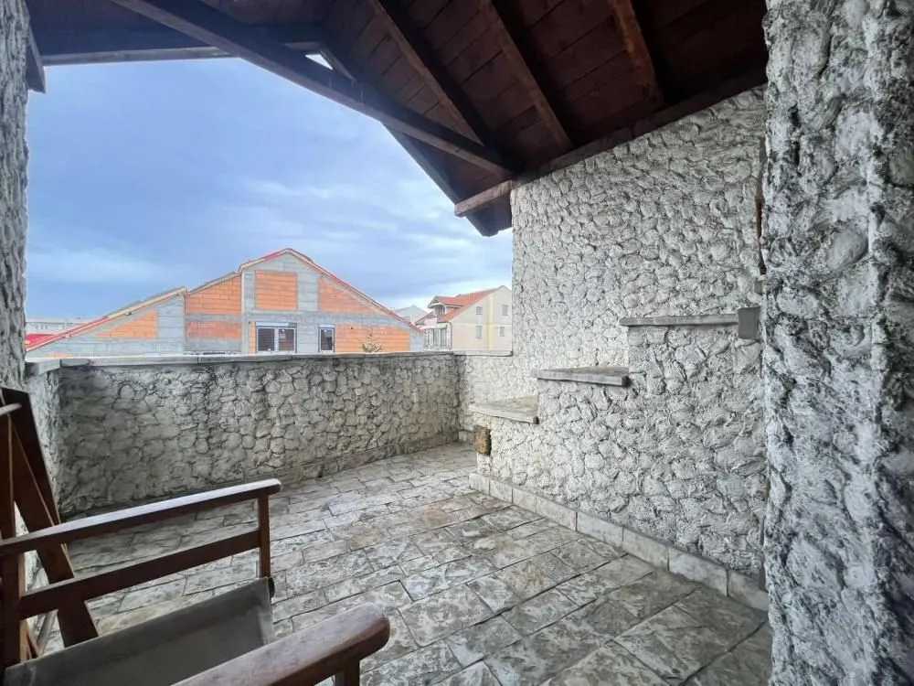 Sale, apartment, 138m², Lekino Brdo, Voždovac Sve Podlokacije
