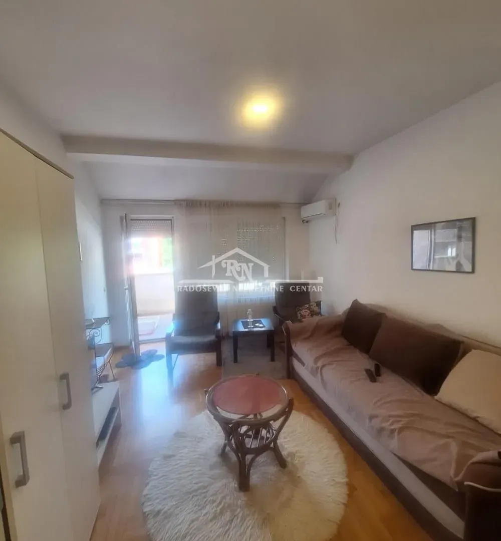 Prodaja, jednosoban stan, 31m², Cvetkova Pijaca, Zvezdara Sve Podlokacije