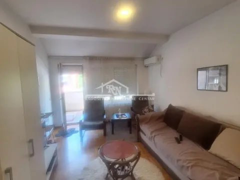 Prodaja, jednosoban stan, 31m², Cvetkova Pijaca, Zvezdara Sve Podlokacije - image 2