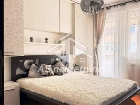 Izdavanje, dvosoban stan, 49m², Bulbulder, Zvezdara Sve Podlokacije - image 19