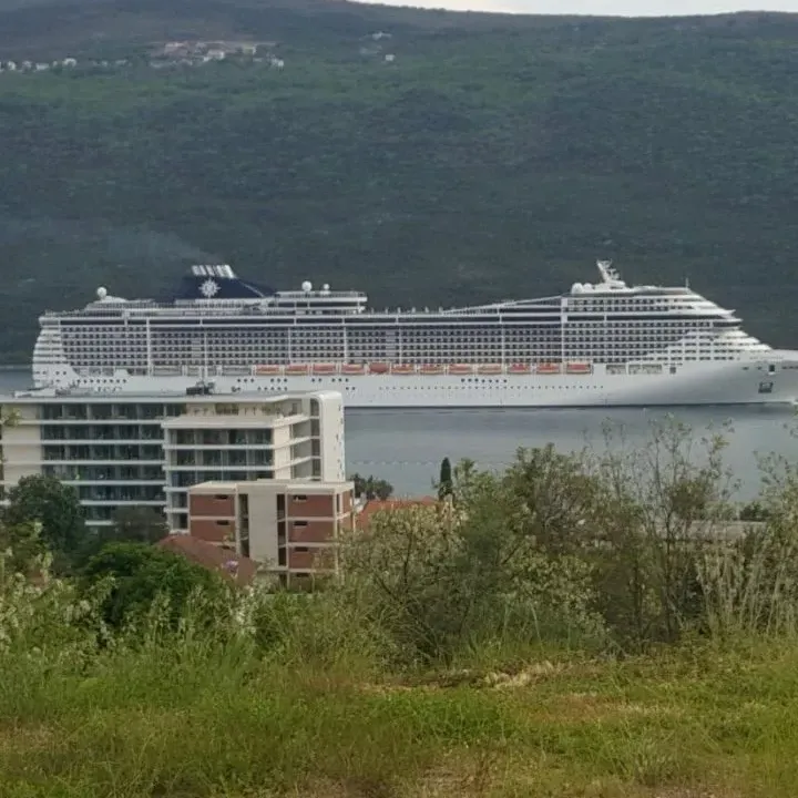 Prodaja, plac, 1145m², Herceg Novi, Crna Gora