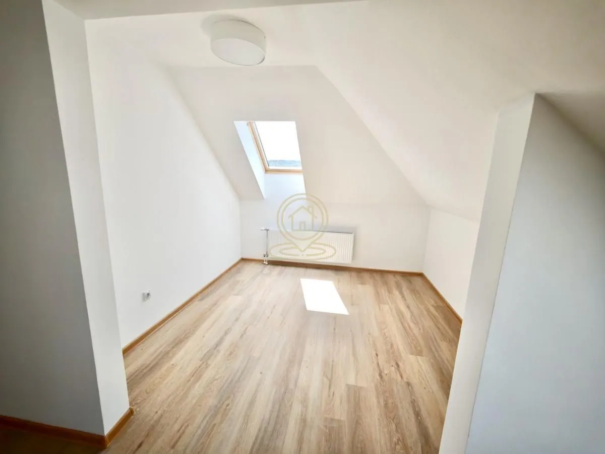 Rent, office space, 96m², Medijana, Niš