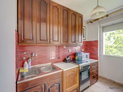Prodaja, jednosoban stan, 49m², Stari Grad, Beograd - image 10