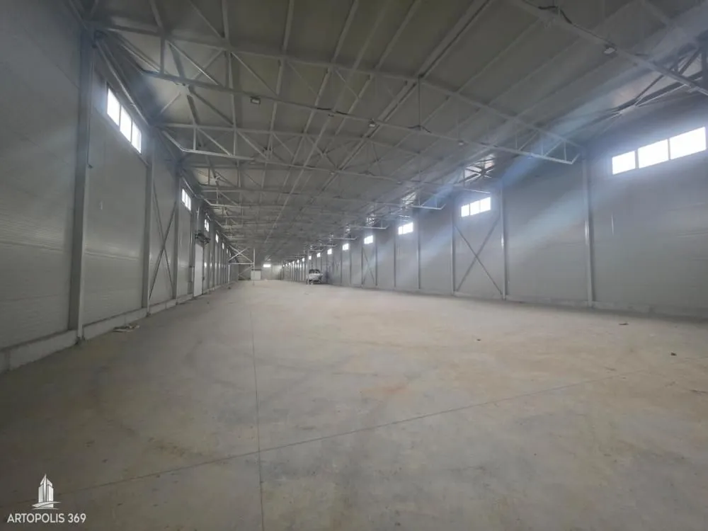 Rent, office space, 3500m², Šimanovci, Pećinci