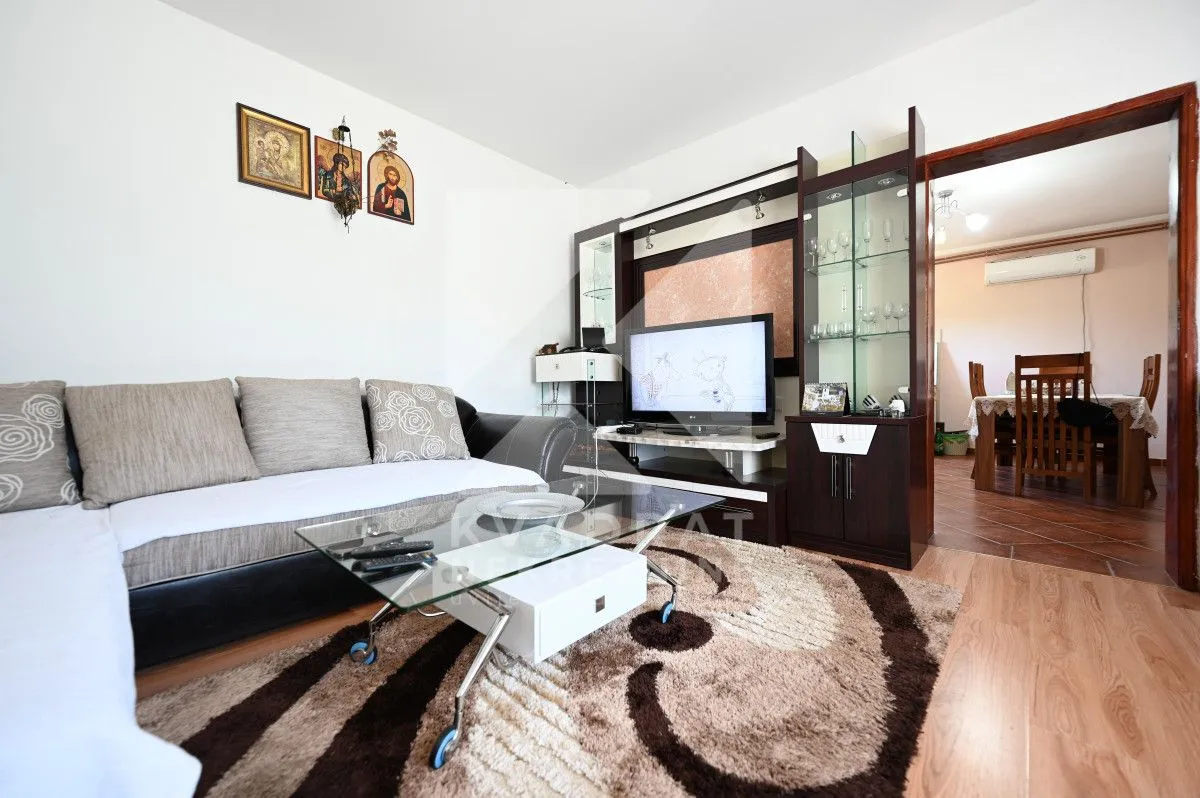 Prodaja, kuća, 80m², Mareza, Podgorica