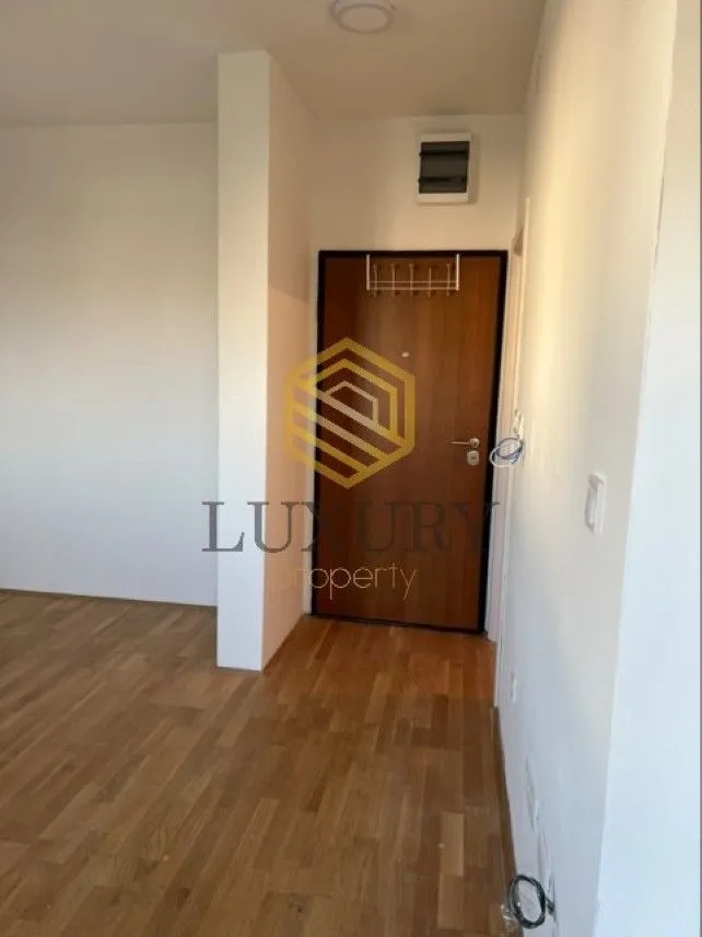 Rent, office space, 28m², Zabjelo, Podgorica