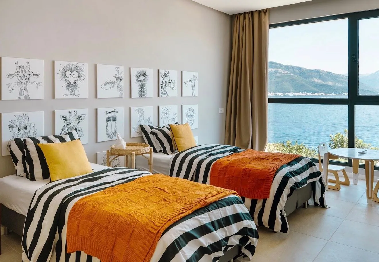 Prodaja, kuća, 200m², Krašići, Tivat