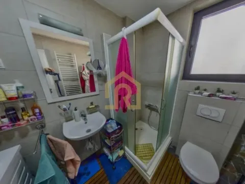 Prodaja, trosoban stan, 101m², Južni Bulevar, Vračar Sve Podlokacije - image 12