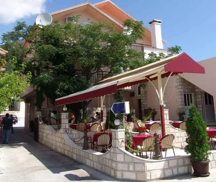 Prodaja, ugostiteljski objekat, 800m², Herceg Novi, Crna Gora
