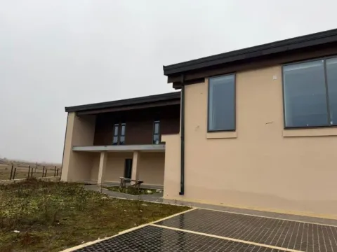 Prodaja, kuća, 1283m², Motički gaj, Žabljak - image 8