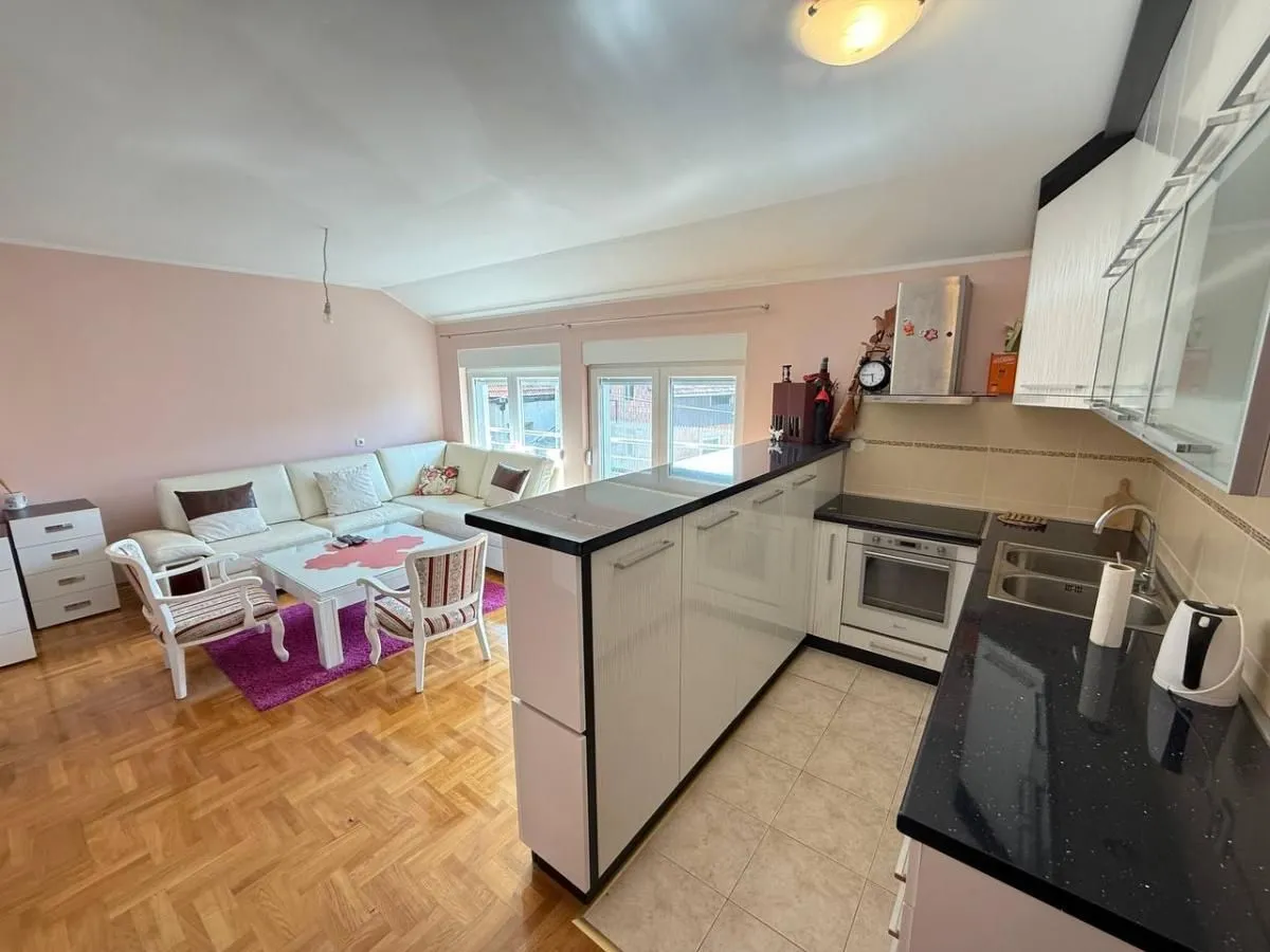Sale, house, 443m², Petrovaradin, Novi Sad