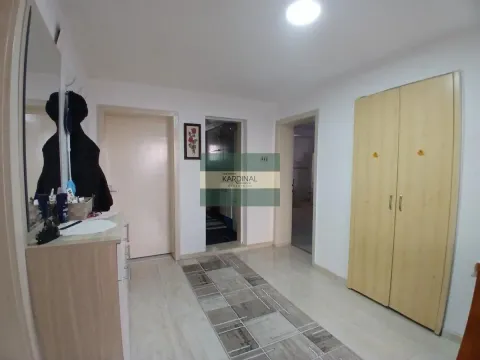 Prodaja, kuća, 226m², Tavrića obori, Jagodina - image 35