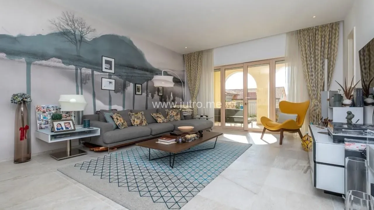 Sale, apartment, 152m², Tivat, Crna Gora