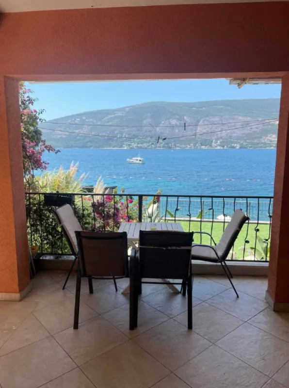 Prodaja, jednosoban stan, 40m², Herceg Novi, Crna Gora