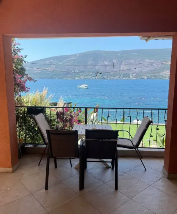 Sale, one bedroom apartment, 40m², Herceg Novi, Crna Gora