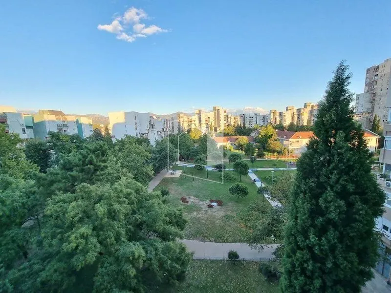 Izdavanje, stan, 105m², Blok 5, Podgorica