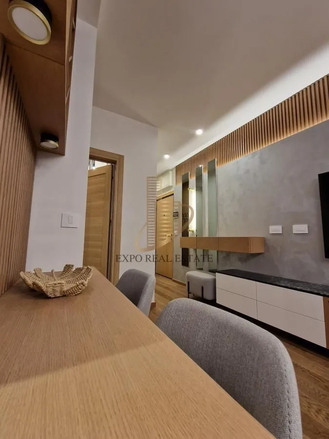 Prodaja, jednosoban stan, 39m², Vračar Hram, Vračar Sve Podlokacije