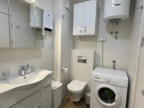 Izdavanje, jednosoban stan, 40m², Pobrežje, Podgorica - image 8