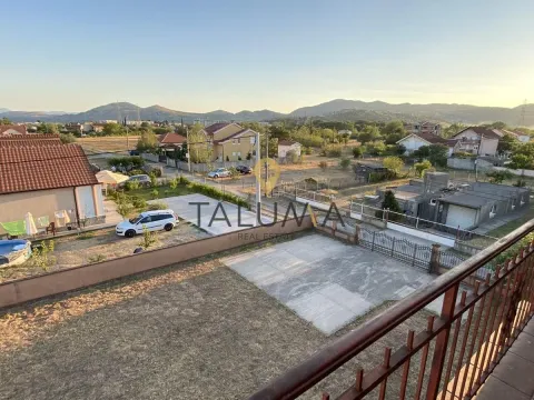 Prodaja, kuća, 460m², Donja Gorica, Podgorica - image 7