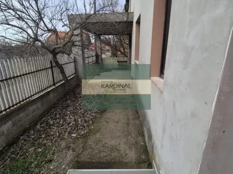 Prodaja, kuća, 300m², Tonja, Ćuprija - image 7