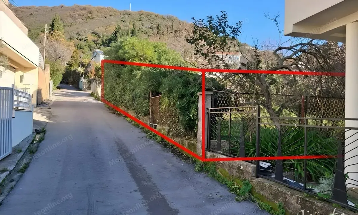 Sale, land lot, 409m², Donja Lastva, Tivat