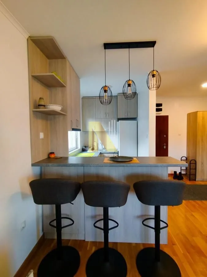 Izdavanje, jednosoban stan, 42m², Telep, Novi Sad Sve Podlokacije