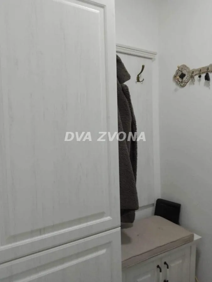 Prodaja, jednosoban stan, 32m², Detelinara, Novi Sad Sve Podlokacije