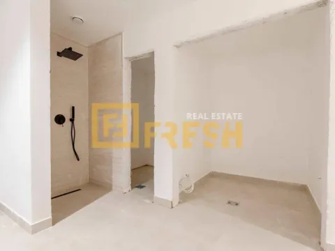 Sale, house, 240m², Budva, Crna Gora - image 26