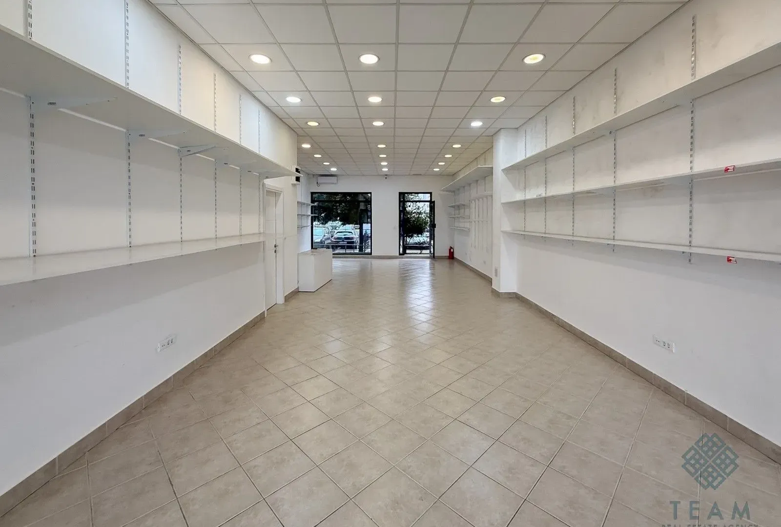 Sale, office space, 120m², Stari Aerodrom, Podgorica