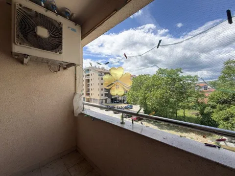 Izdavanje, dvosoban stan, 100m², Preko Morače, Podgorica - image 18