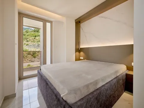 Sale, two bedroom apartment, 90m², Rafailovići, Budva - image 12