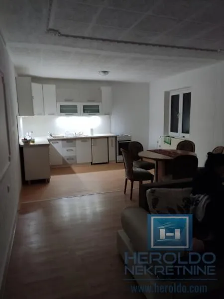 Sale, house, 459m², Batočina, Srbija