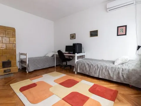 Izdavanje, trosoban stan, 65m², Hala Pionir, Palilula Sve Podlokacije - image 13