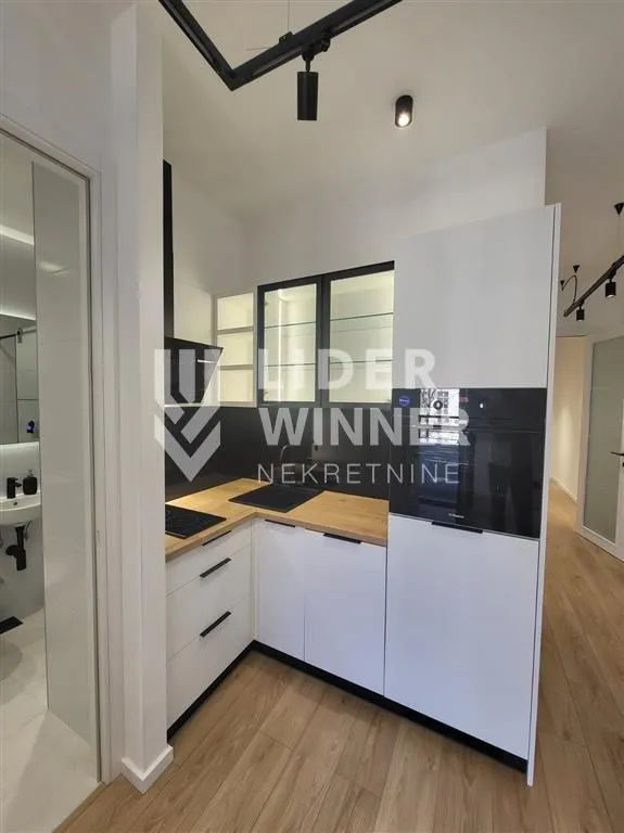 Prodaja, jednosoban stan, 30m², Stari Grad, Beograd