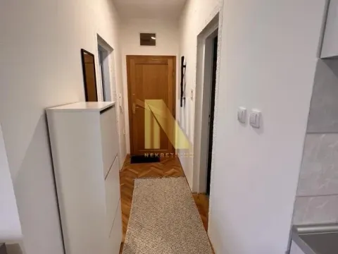 Izdavanje, jednosoban stan, 35m², Socijalno, Novi Sad Sve Podlokacije - image 9