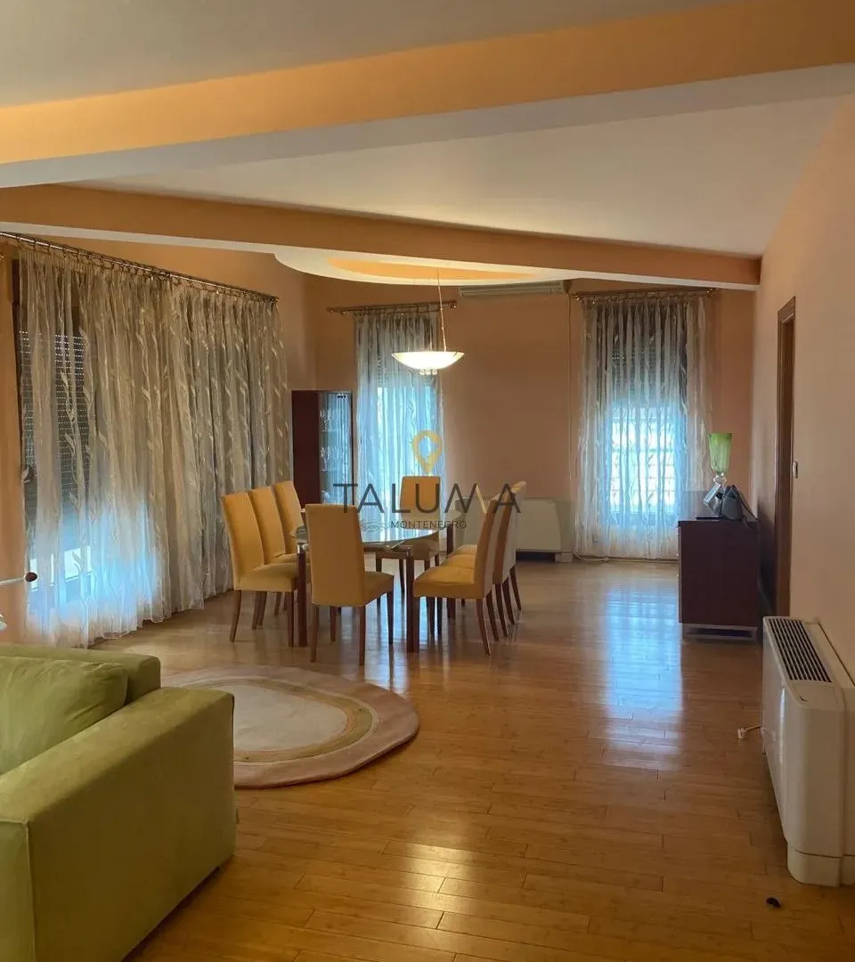 Sale, apartment, 200m², Preko Morače, Podgorica