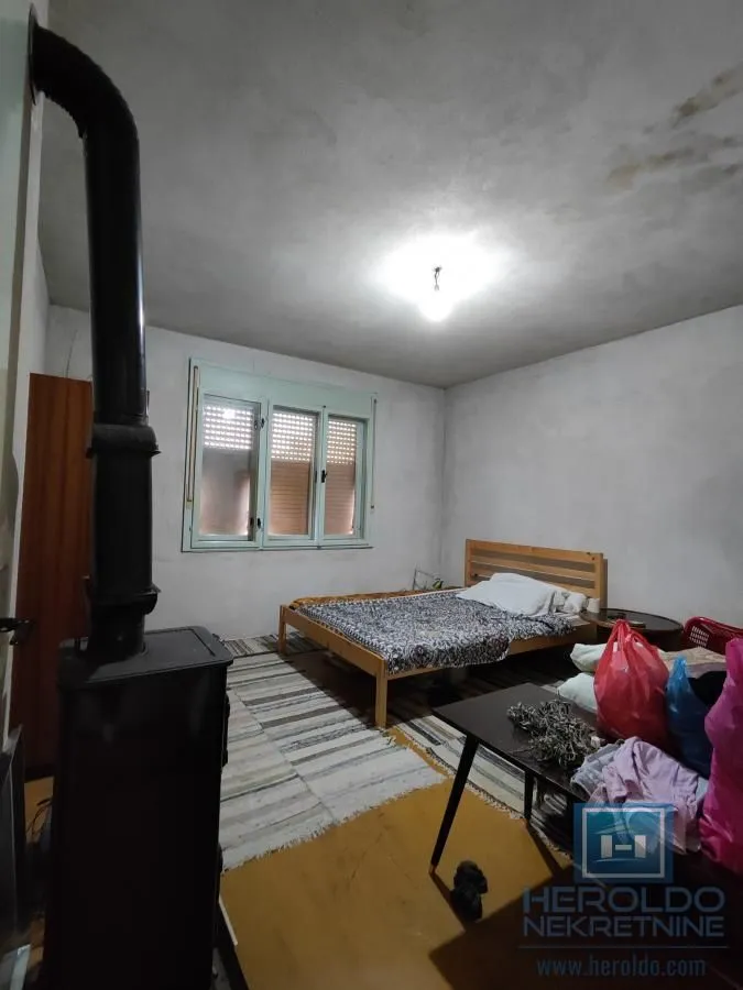 Prodaja, kuća, 76m², Dragocvet, Jagodina