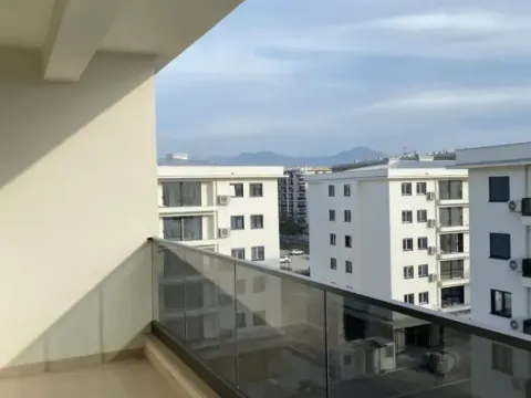 Izdavanje, dvosoban stan, 70m², New City, Podgorica - image 11