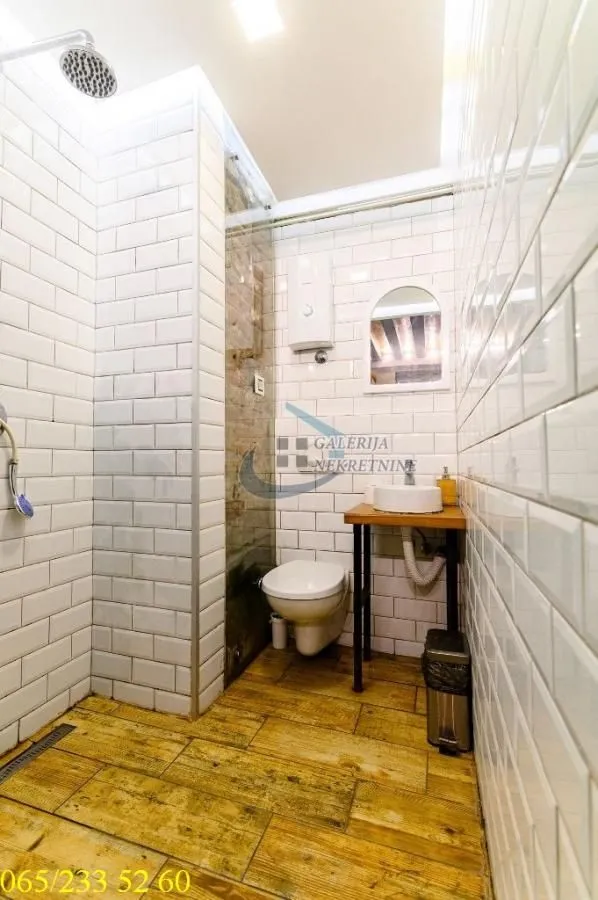 Prodaja, dvosoban stan, 44m², Cvetni Trg, Vračar Sve Podlokacije