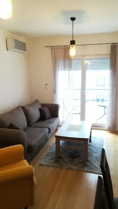 Rent, one bedroom apartment, 50m², Centar, Podgorica