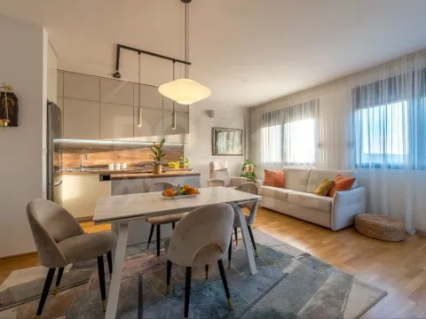 Prodaja, dvosoban stan, 63m², Pod Kuk, Tivat - image 3
