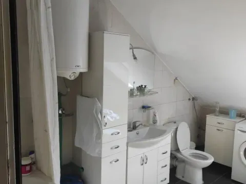 Sale, three bedroom apartment, 135m², Trošarina, Voždovac Sve Podlokacije - image 13