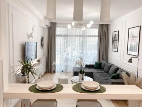 Izdavanje, dvosoban stan, 56m², Savski Venac, Beograd - image 11