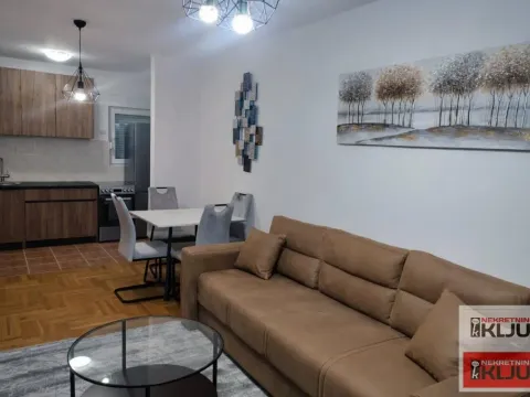 Izdavanje, garsonjera, 32m², Nova Detelinara, Novi Sad Sve Podlokacije - image 2